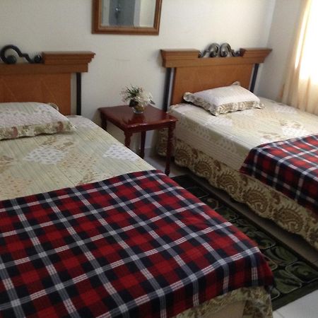 Kenanga Homestay Nilai Esterno foto